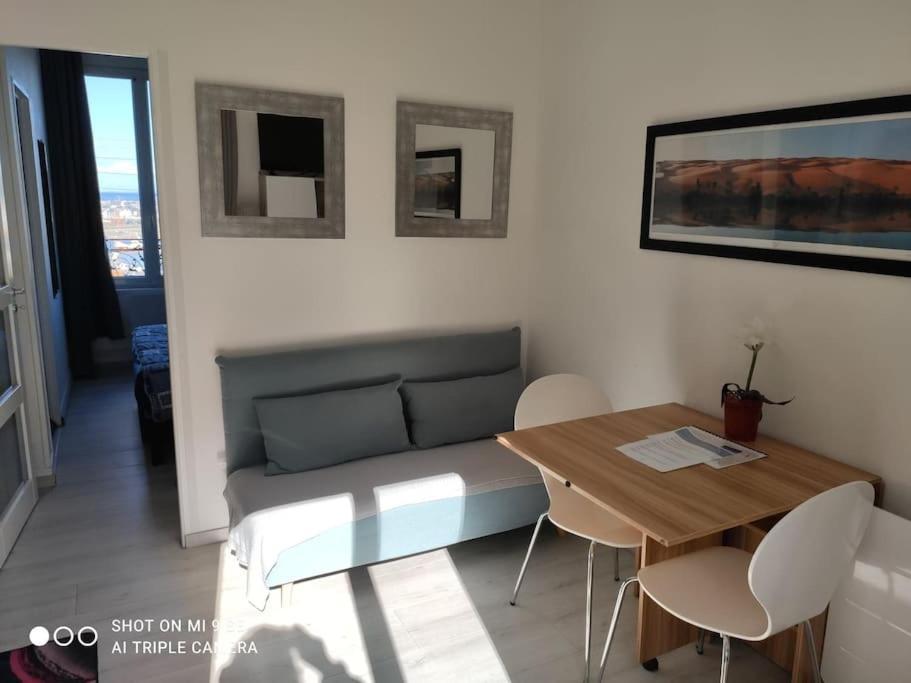 Studio Tribord Le Treport - Vue Mer & Falaises Zewnętrze zdjęcie